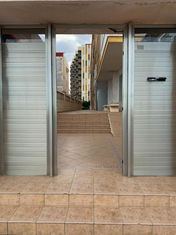 Apartmán Apartamento Beatrix, Primera Linea, Con Aparcamiento Gandía Exteriér fotografie